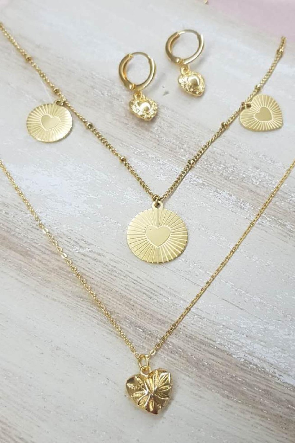 Necklace Locked in Love Gold Color Stainless Steel h5Picture5